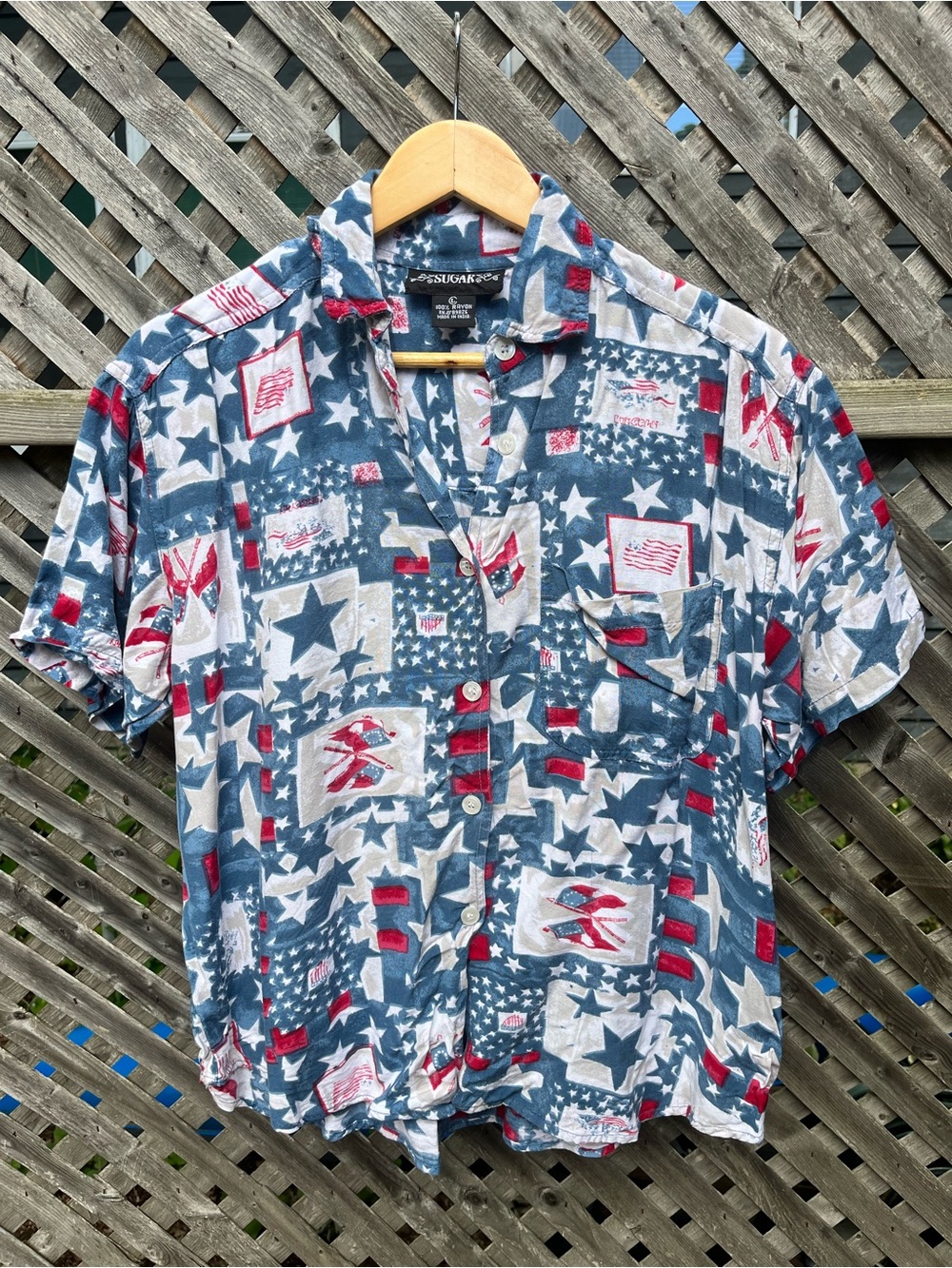 Vintage Patriotic American Flag Sugar Short-Sleeve Button-Up Shirt, Large
